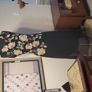 Beautiful Blk/Floral Dress; Sz Med
